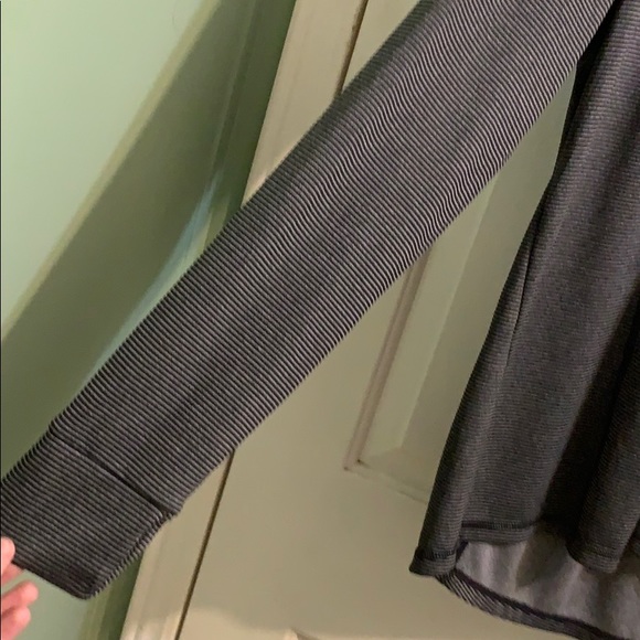 Misses black athletic running sweater - Picture 2 of 4